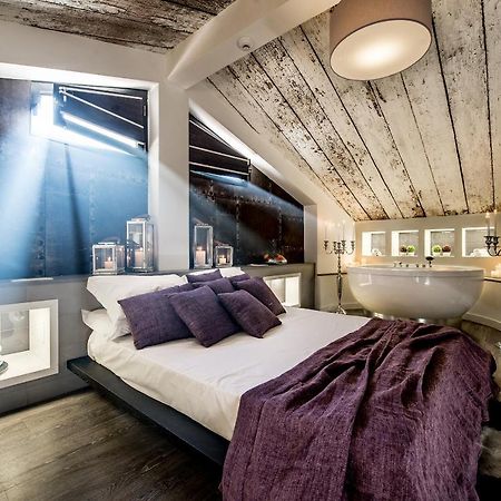 Emphasis Suites & Rooms Кальяри Экстерьер фото